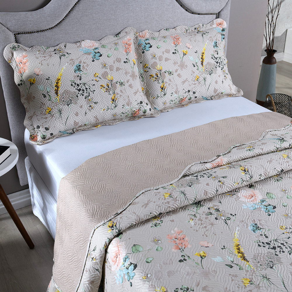 Kit Colcha Cobre Leito Casal 3 Peças 150 Fios Matelado Boutis Estampada Dupla Face Cartagena Areia - 3